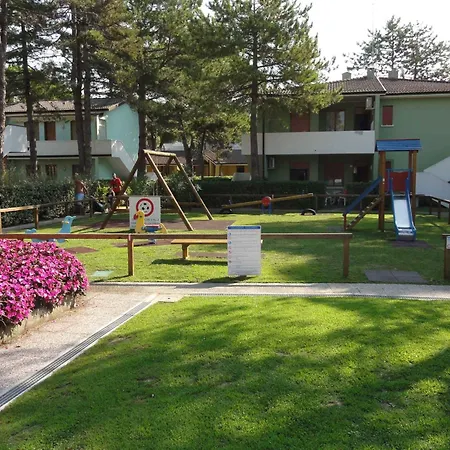 In 53643 Апартаменты *